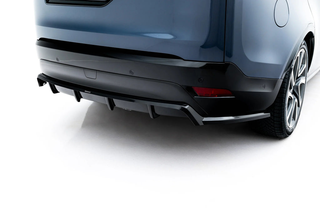 Rear splitter (with vertical bars) suitable for land rover discovery hse mk5 facelift