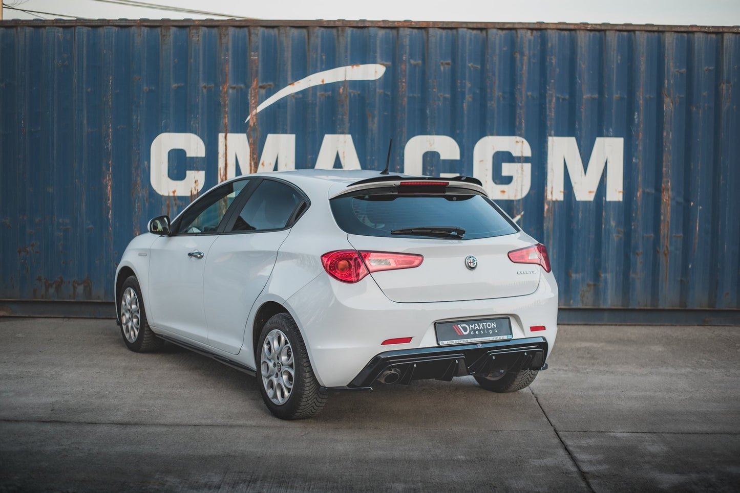 Rear valance alfa romeo giulietta (single exhaust version)