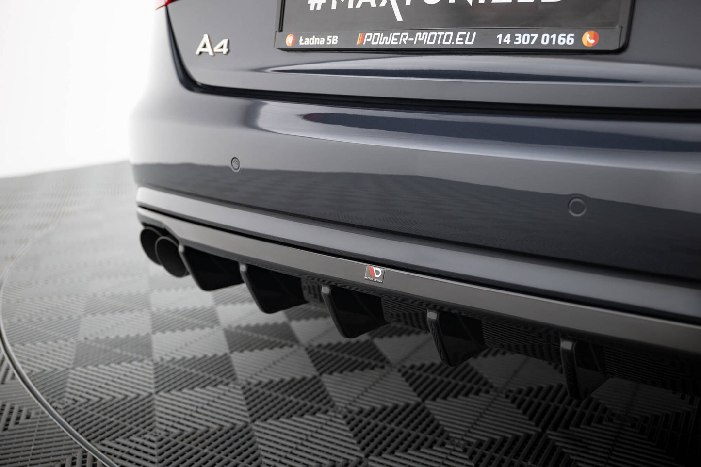 Rear valance audi a4 b8 facelift (version with dual exhausts on both sides)