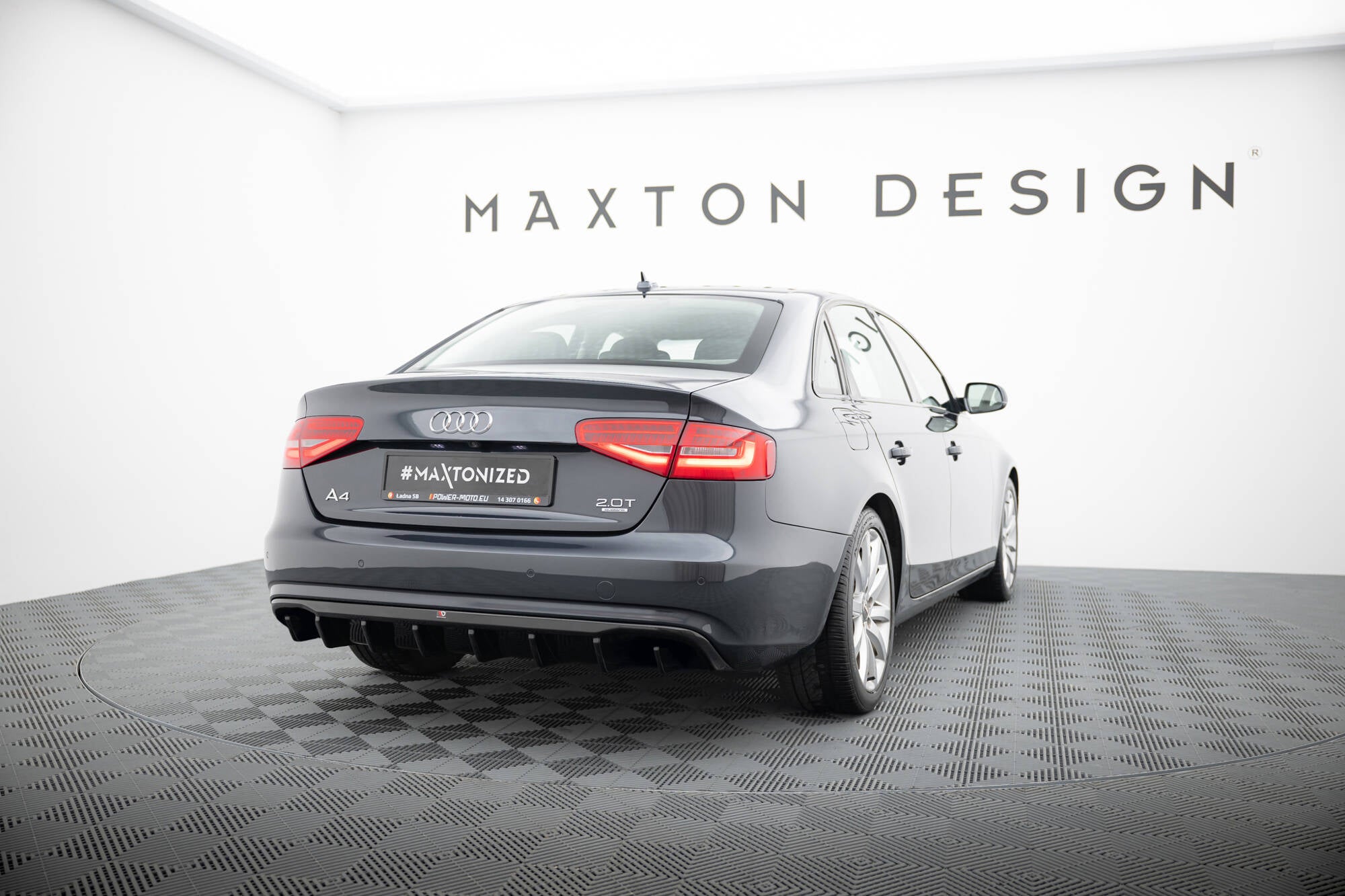 Rear valance audi a4 b8 facelift (version without exhausts)
