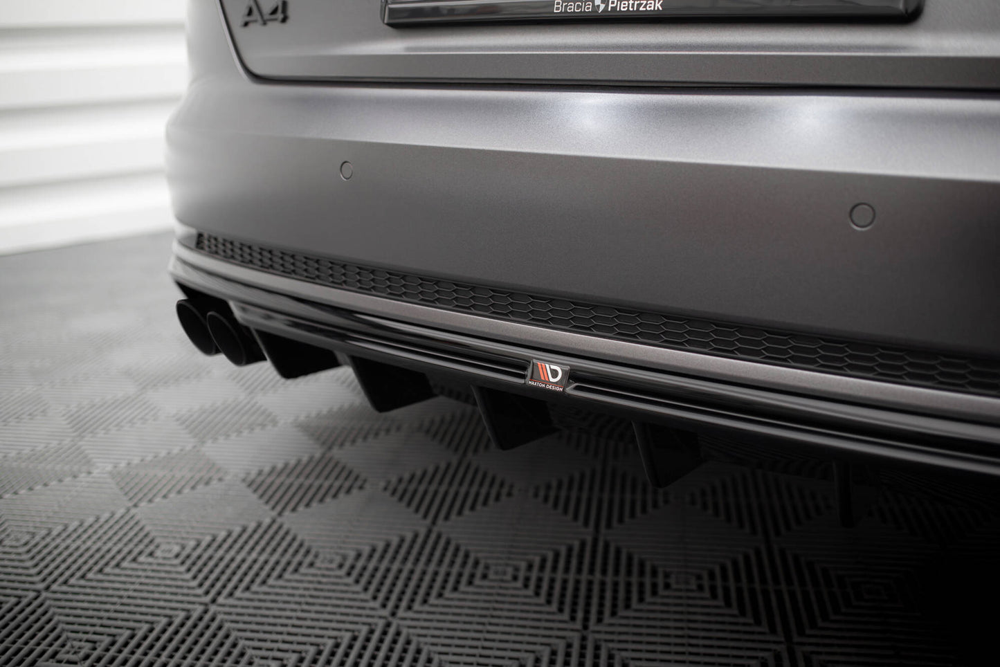 Rear valance audi a4 s-line b9 (version with dual exhaust tips on one side)