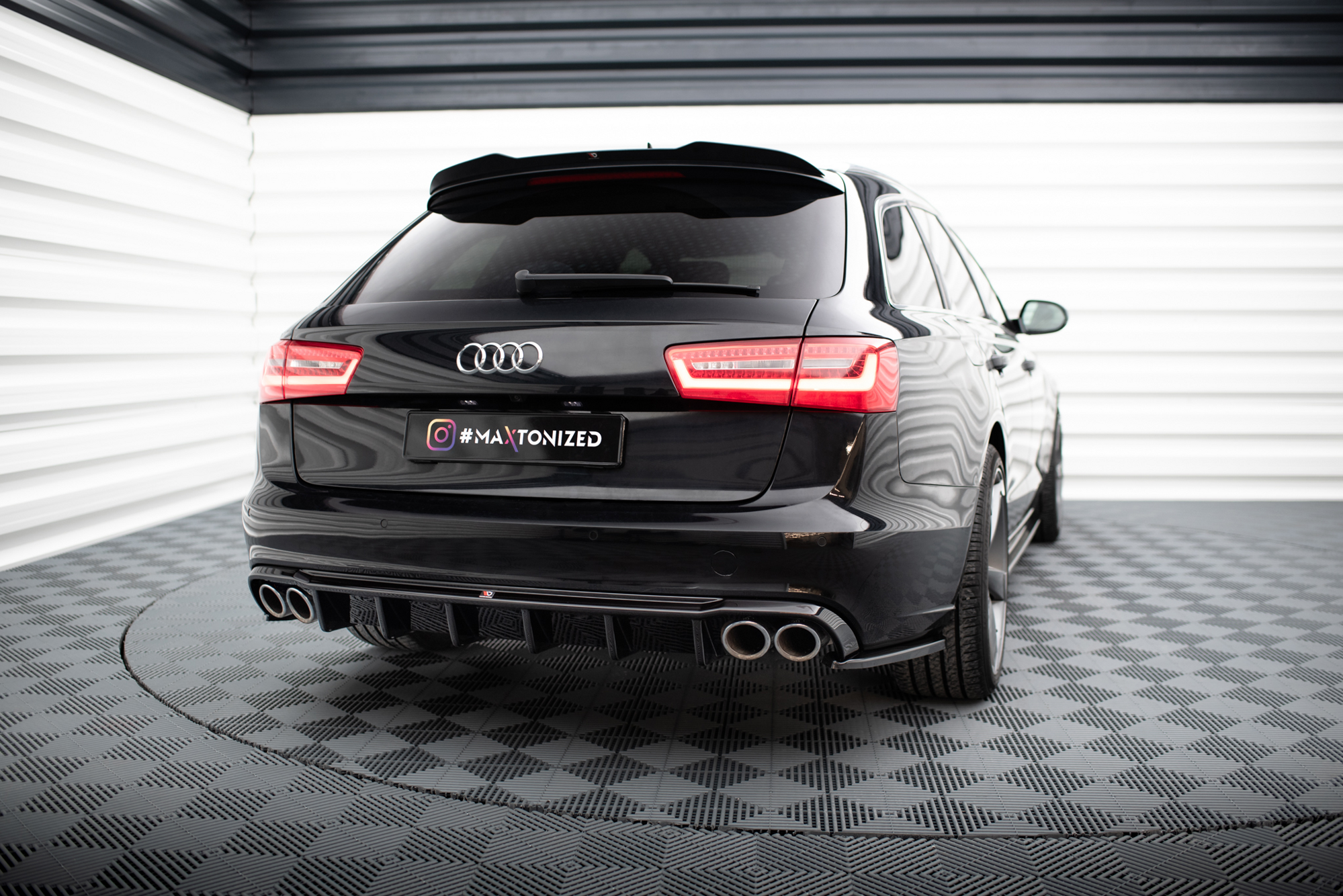 Bagerste valance Audi A6 derefter / avant C7 (version med dobbelt udstødninger på begge sider)