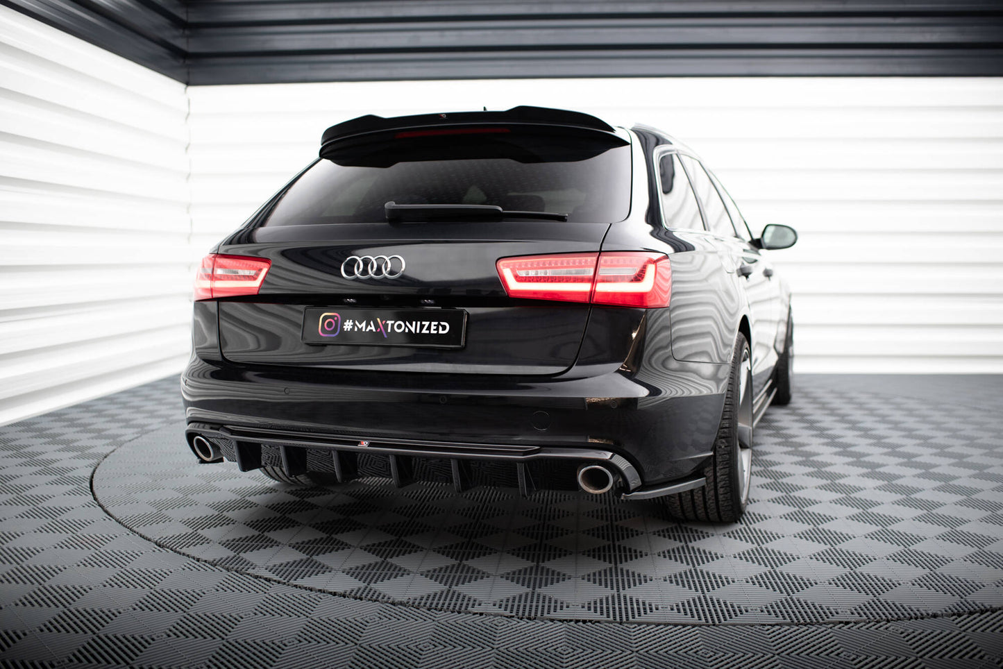 Rear valance audi a6 sedan / avant c7 (version with single exhausts on both sides)