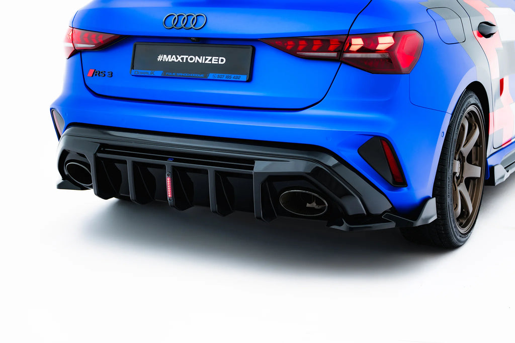 Bakskjerm Audi RS3 Sportback 8y facelift (versjon med LED-lys)