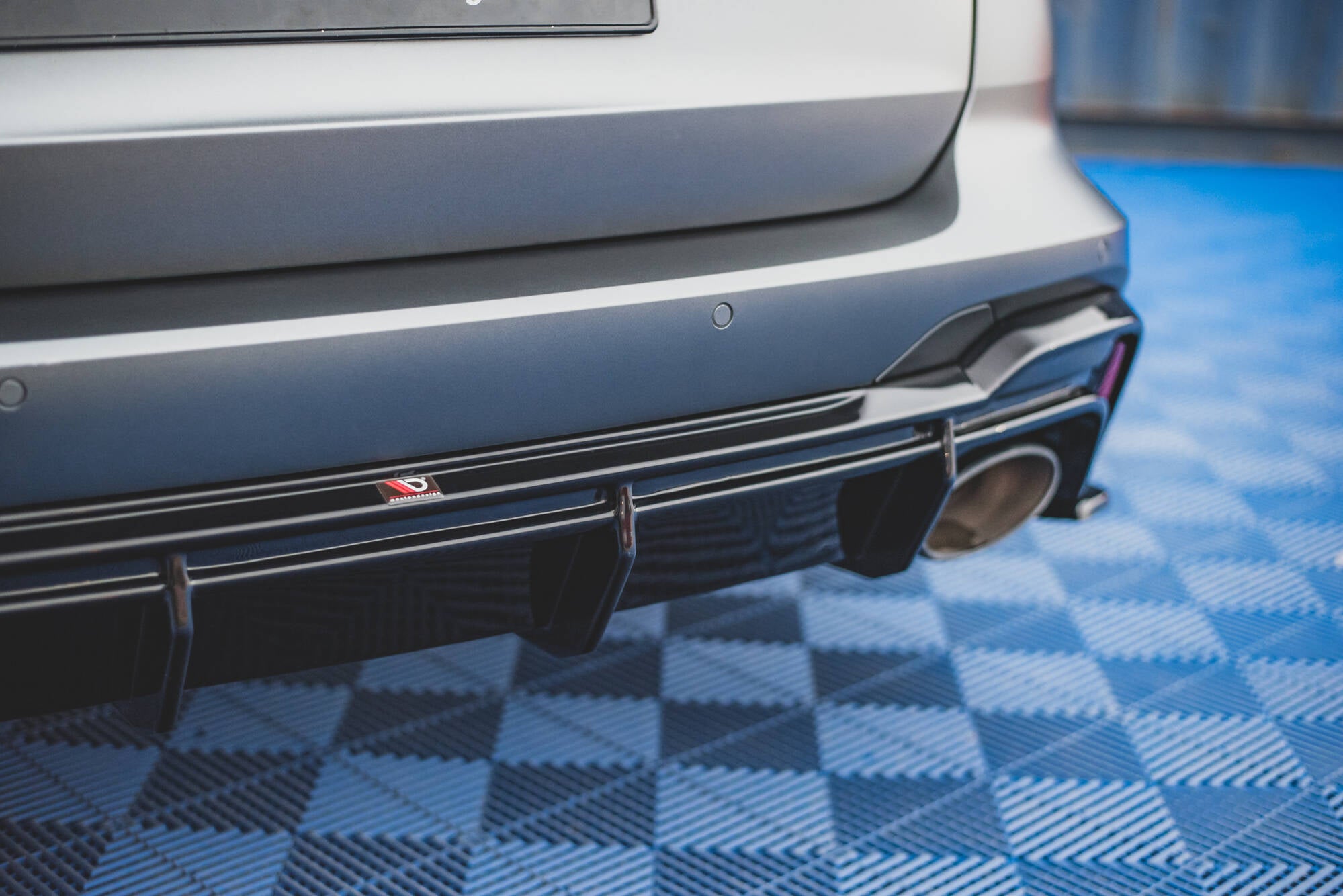 Bagerste Valance Audi RS6 C8 (version med trækstang)