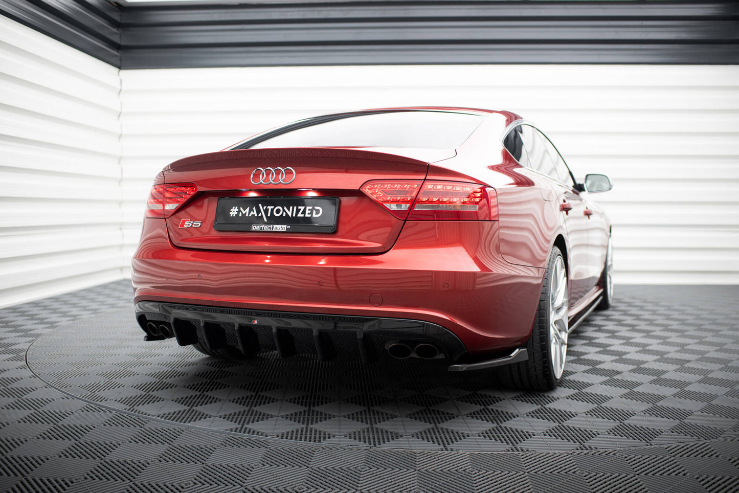 Rear valance audi s5 sportback 8t
