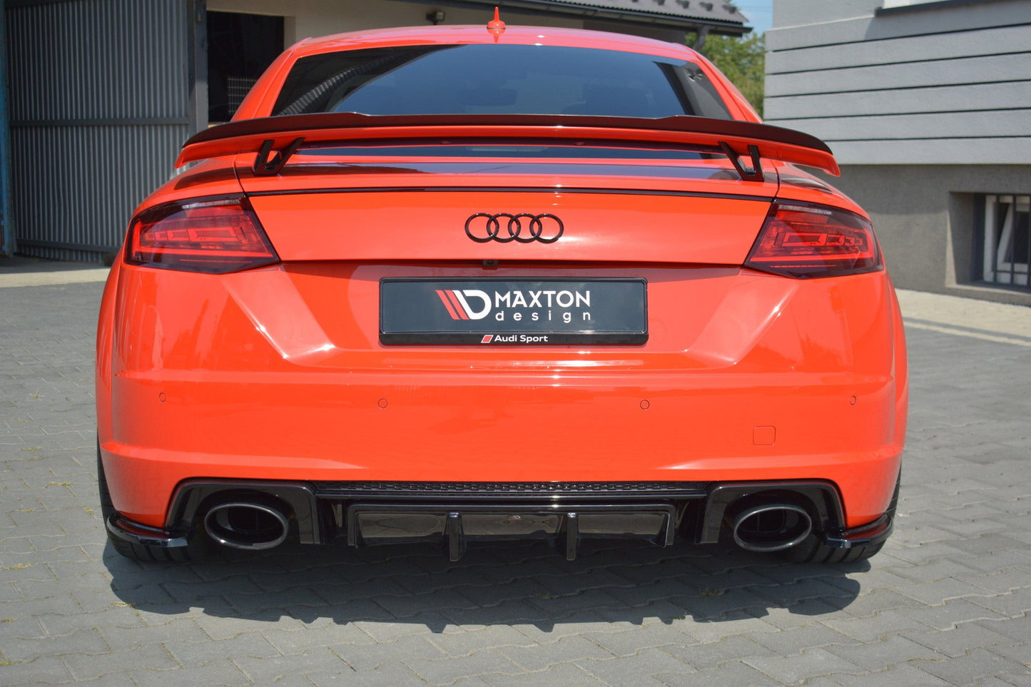 Rear valance audi tt Rs 8s
