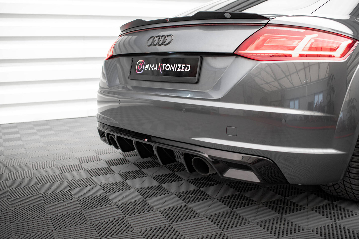 Rear valance audi tt s-line 8s
