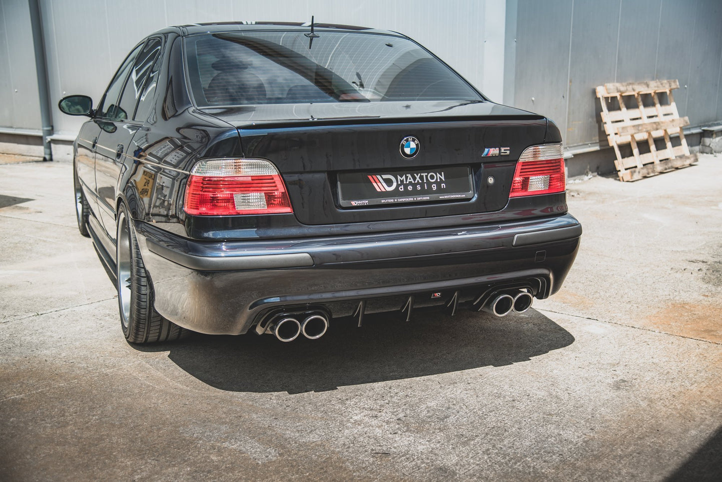 Rear valance bmw m5  / 5 m-pack e39