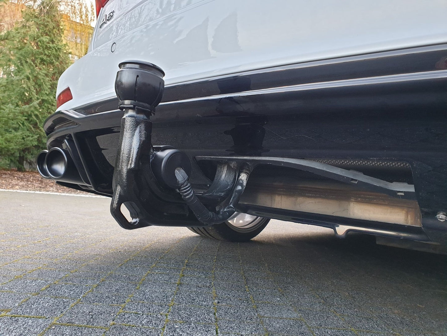 Rear valance + exhaust ends imitation audi a6 s-line / s6 c8 / c8 facelift