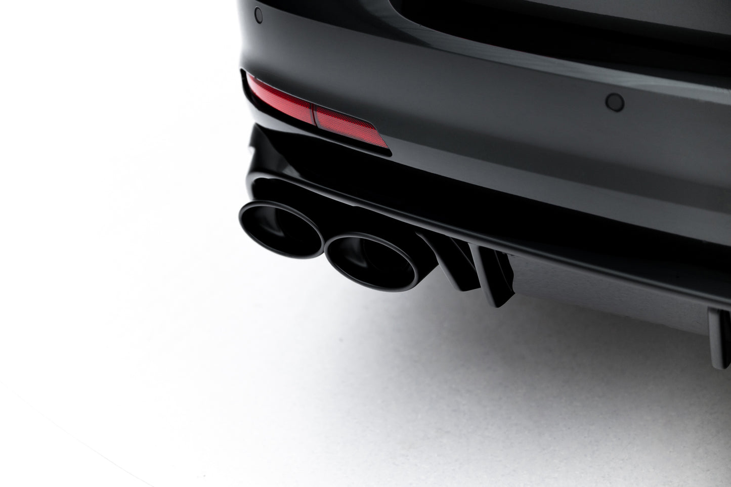 Rear valance + exhaust ends imitation audi a6 sedan / avant c8 / c8 facelift
