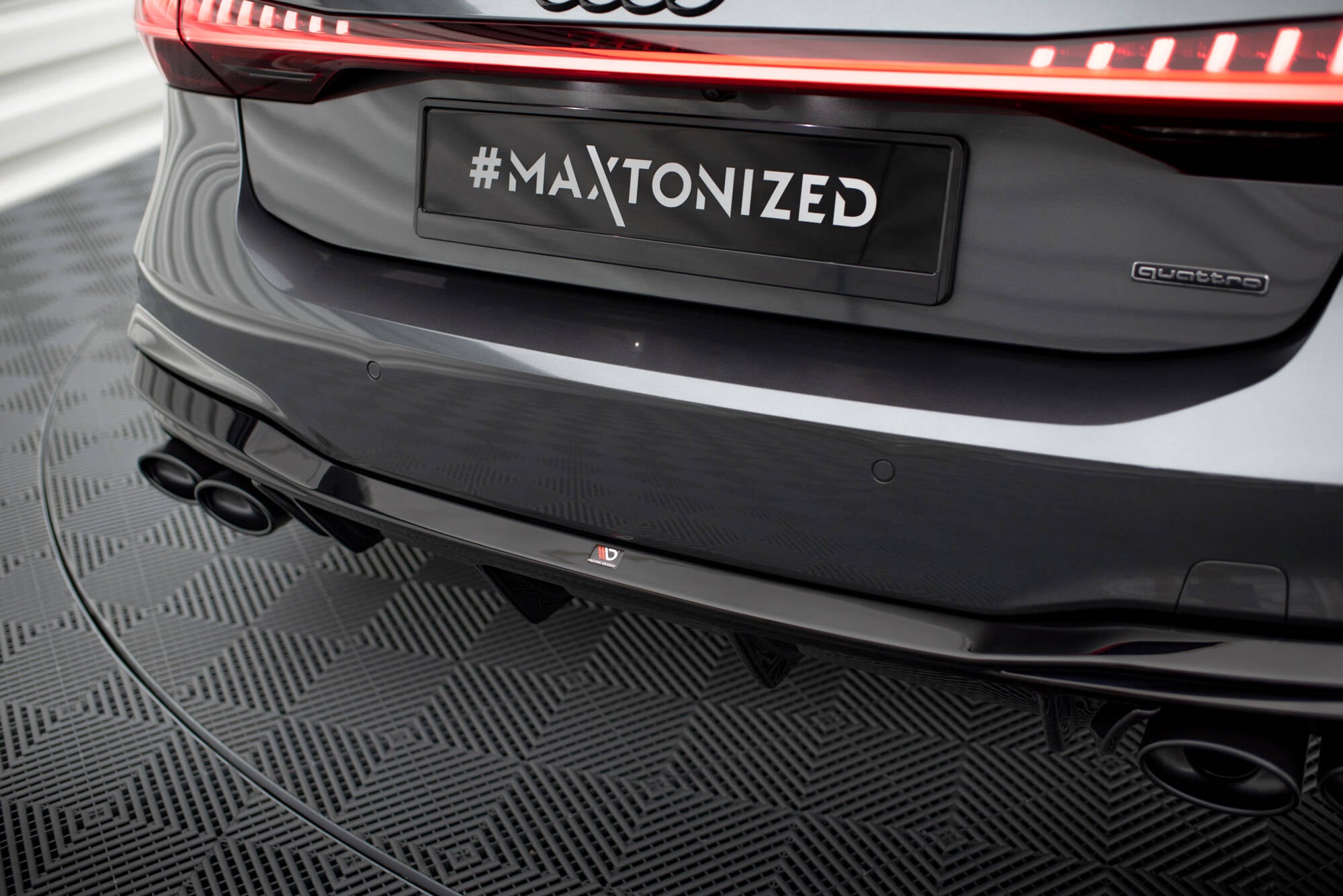 Bagerste valance + udstødningsender Imitation Audi A7 S-Line C8 / S7 C8 / C8 Facelift / S7 Facacrift
