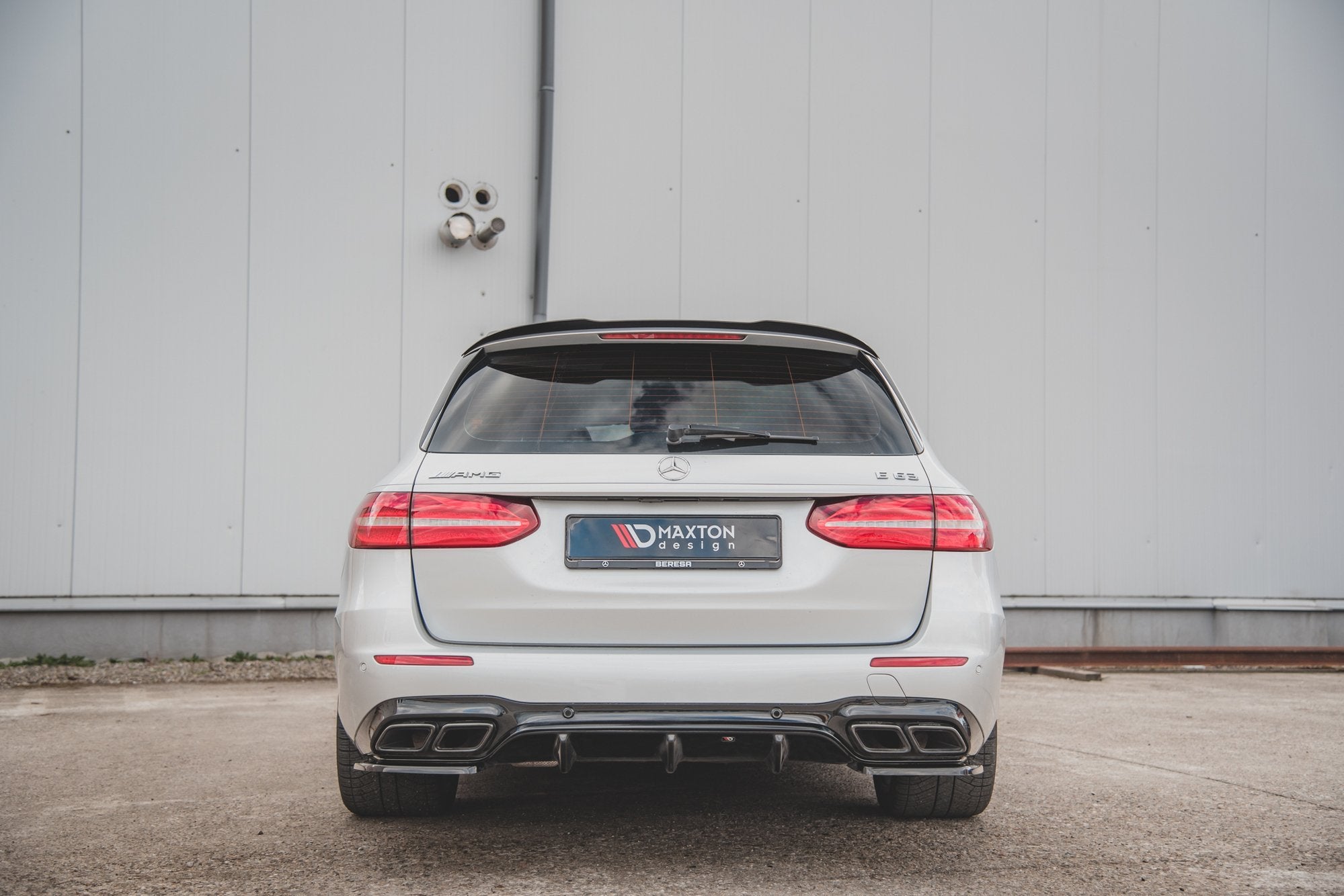 Rear valance mercedes-benz e63 amg estate s213