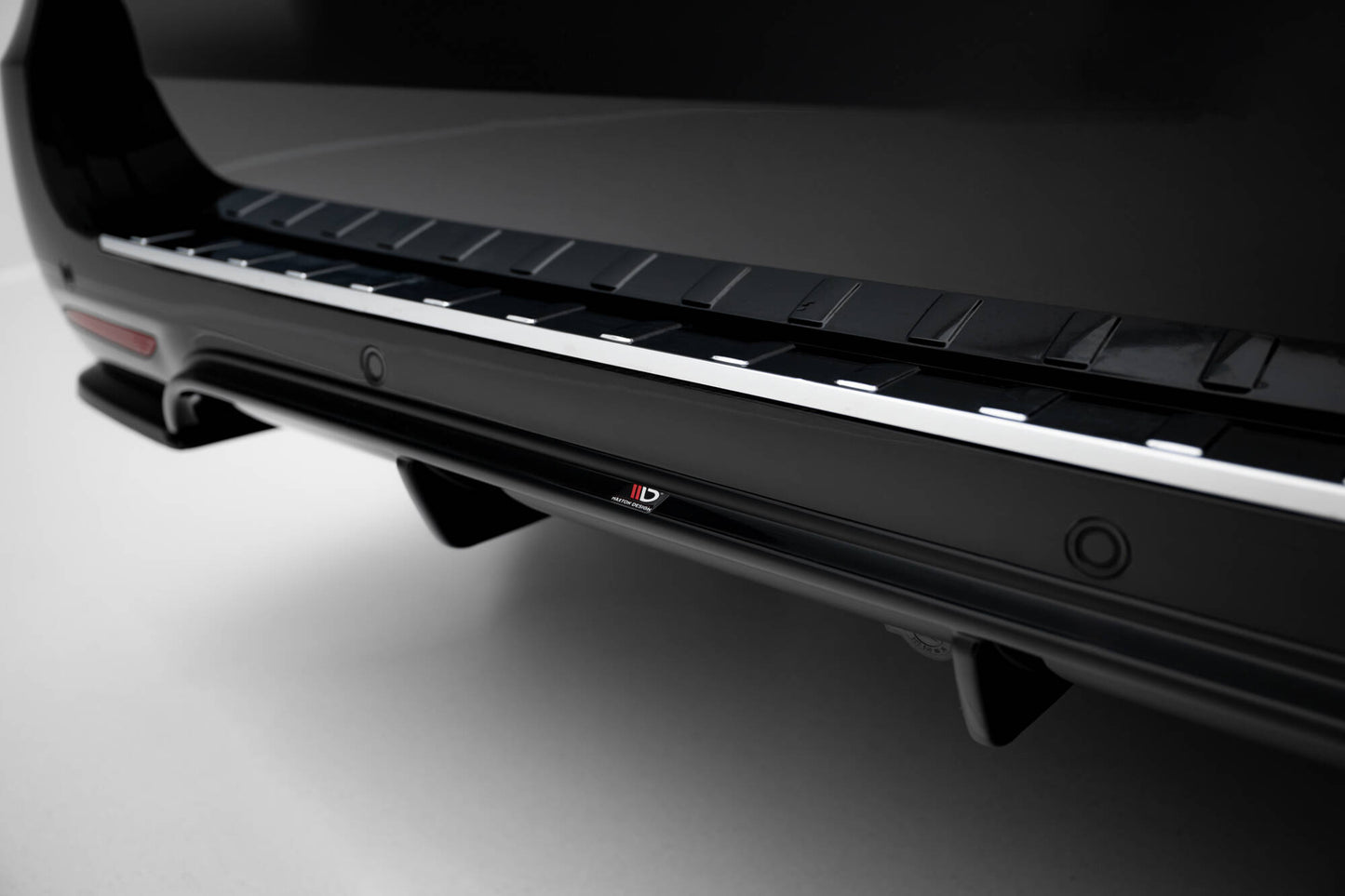 Takavalance Mercedes-Benz V-luokan AMG-Line W447 Facelift 2