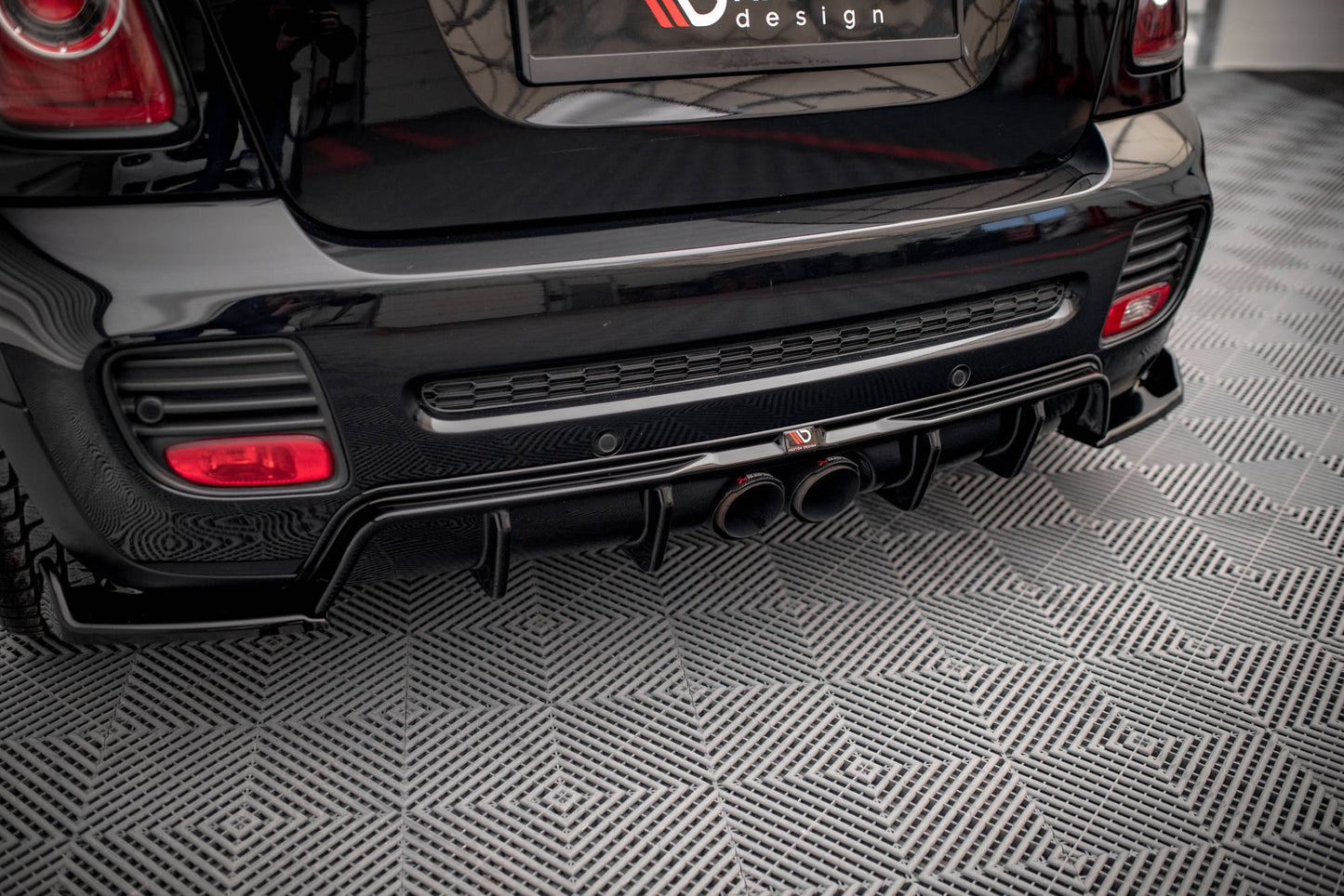 Rear valance mini cooper john cooper works r56