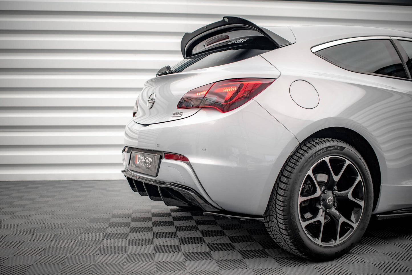 Rear valance opel astra gtc opc-line j (version with single exhaust on one side)