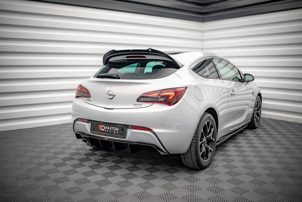 Takavalance Opel Astra GTC OPC-Line J (versio yksi pakokaasu toisella puolella)