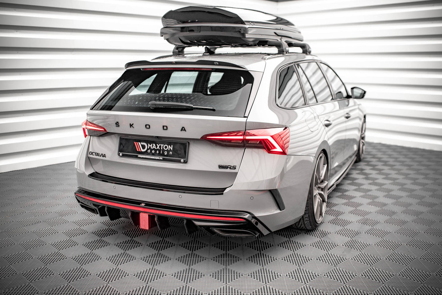 Rear valance skoda octavia rs mk4