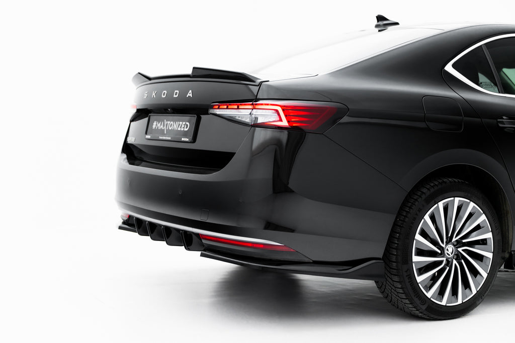 Takapelti Skoda Superb mk4