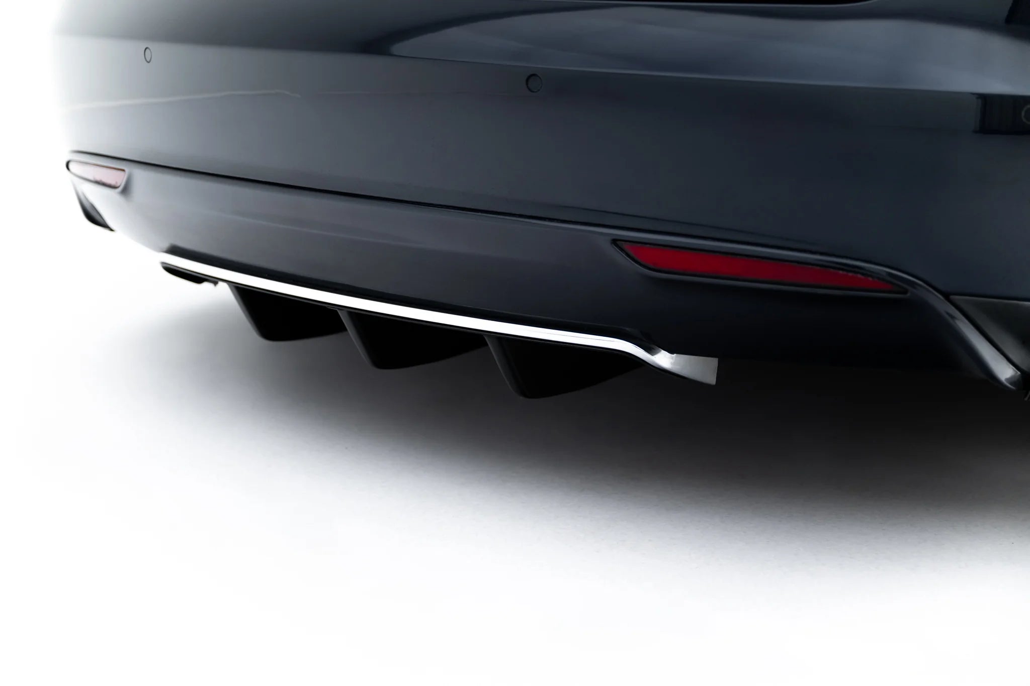 Rear valance tesla model s mk1