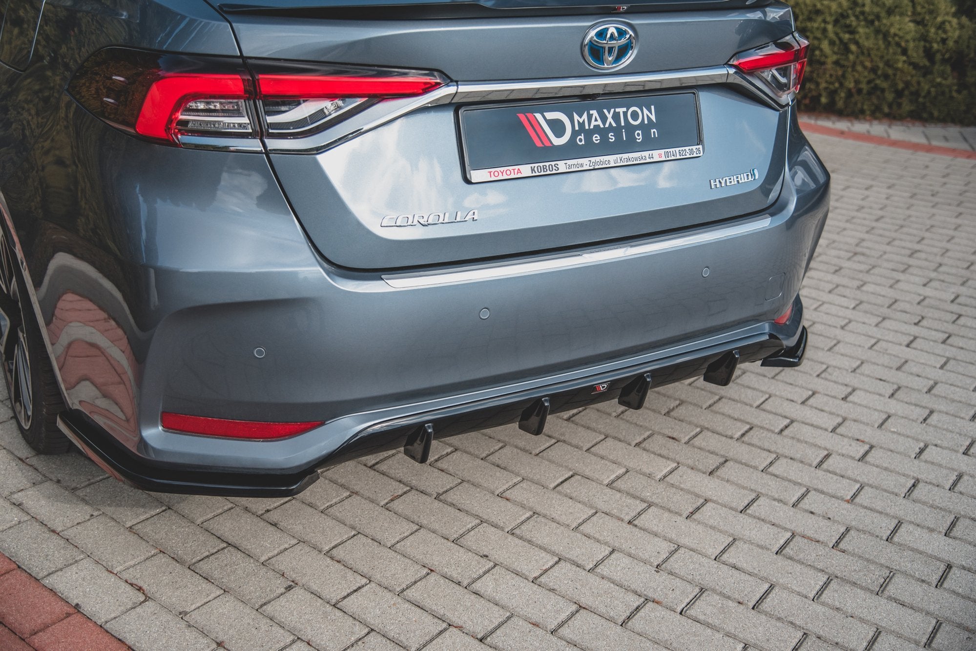 Takaosa valance toyota corolla xii siitä lähtien