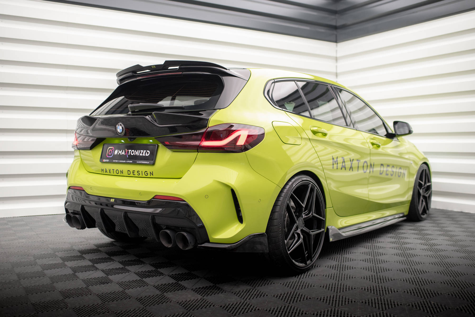 Takakontti v.3 bmw 1 f40 m-pack/ m135i (kahden ulostilan versio)