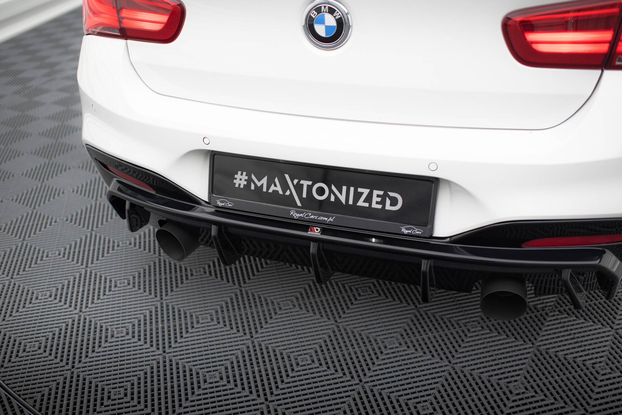 Bagerste valance v.3 BMW M140i F20 ansigtsløftning