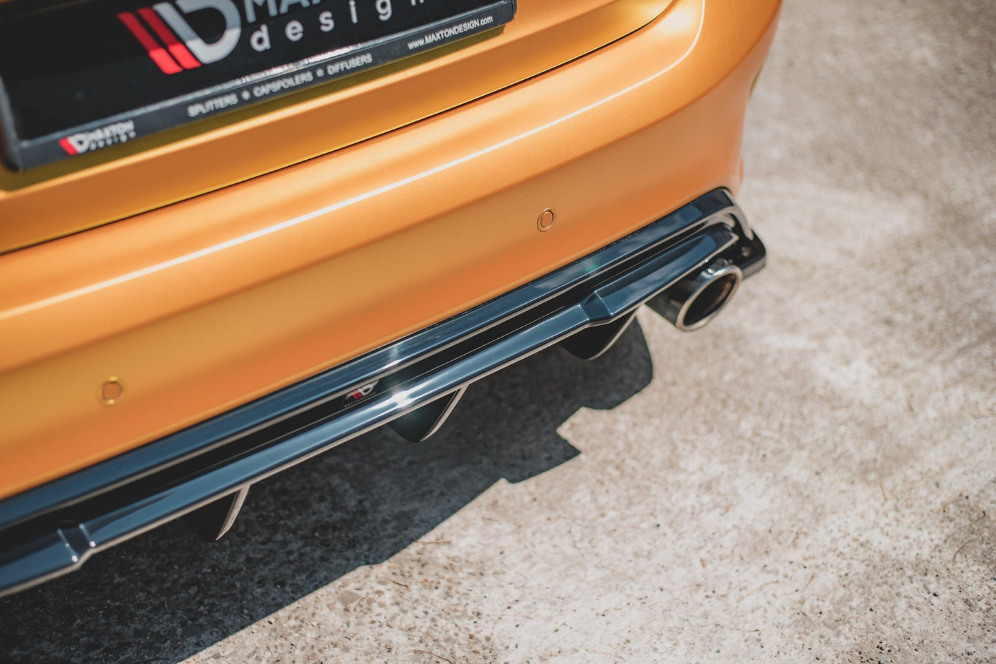 Rear valance v.3 Ford Focus Hatchback ST MK4