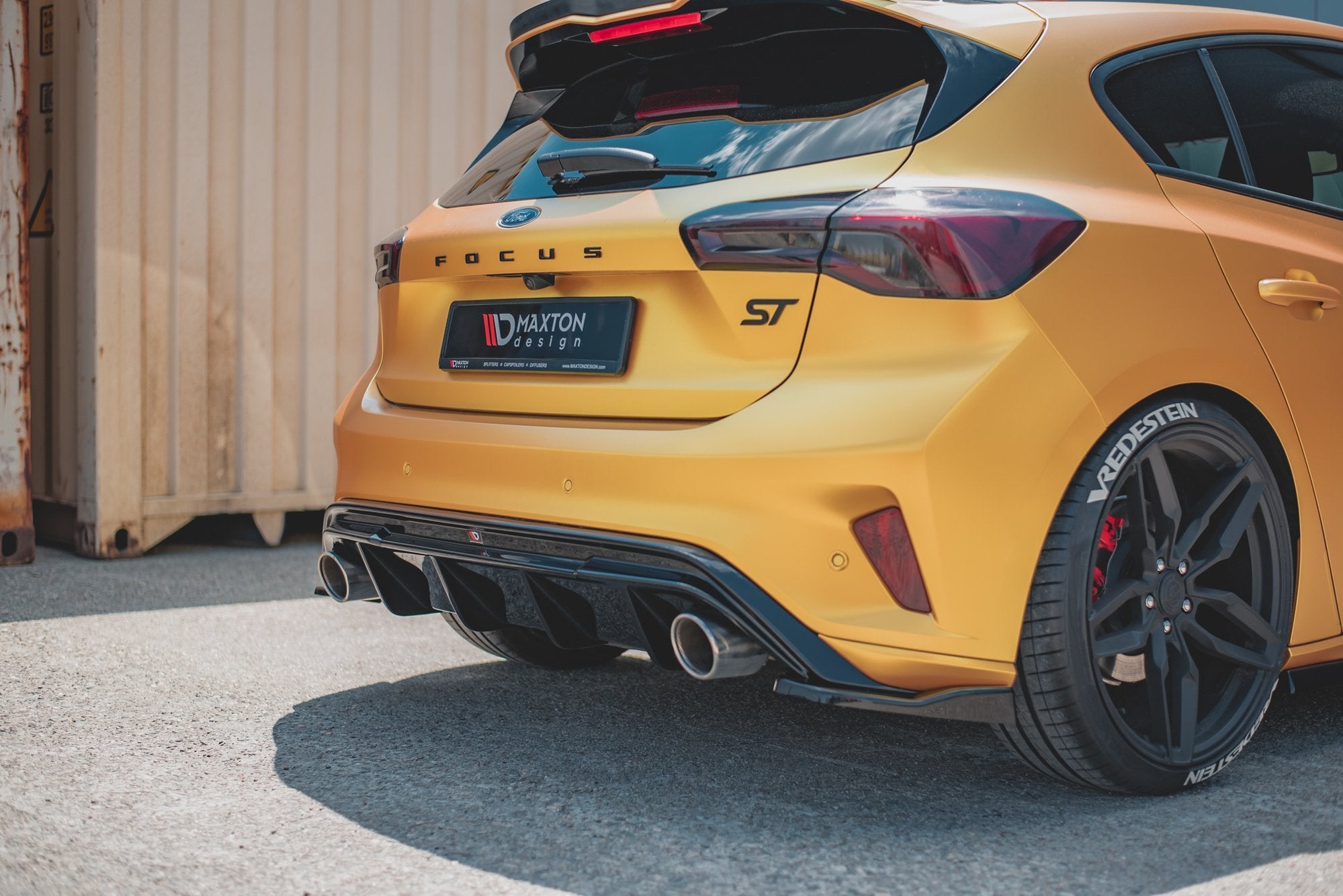 Rear valance v.3 ford focus hatchback st mk4