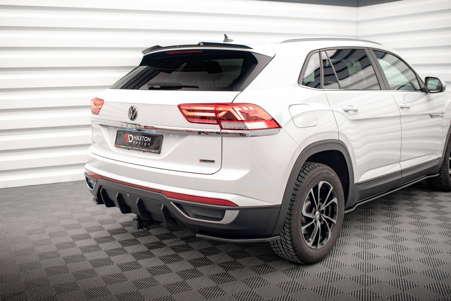 Rear valance volkswagen atlas cross sport