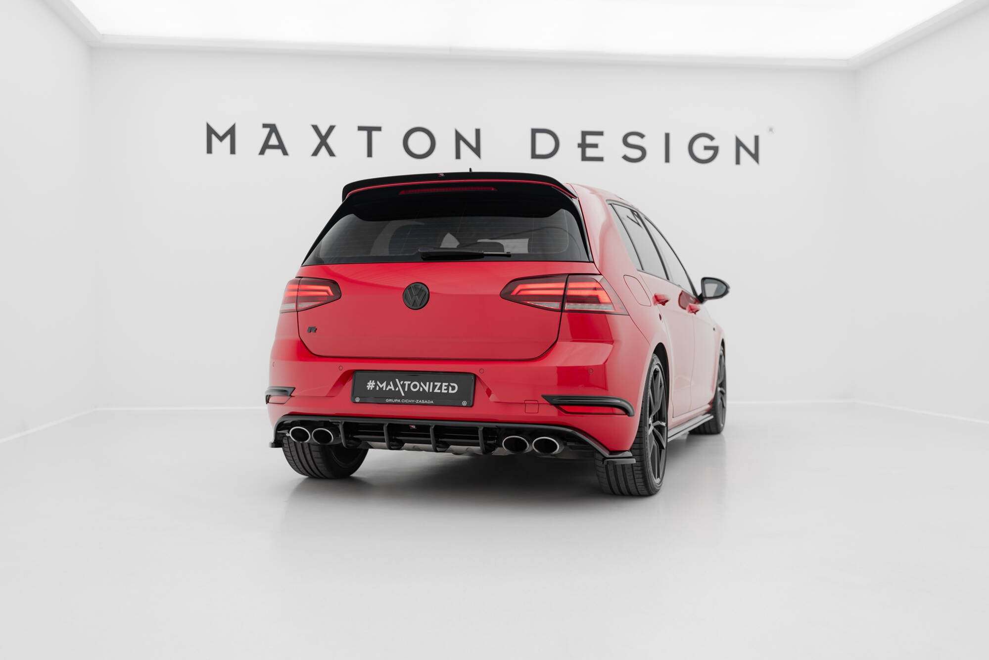 Takavalance Volkswagen Golf R Leathback R Mk7 FaceLift