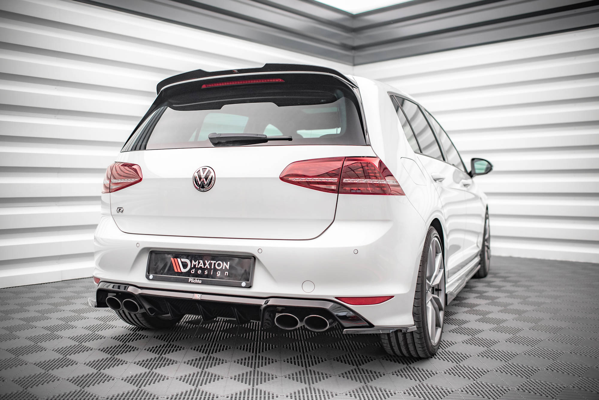 Takavalance Volkswagen Golf R MK7