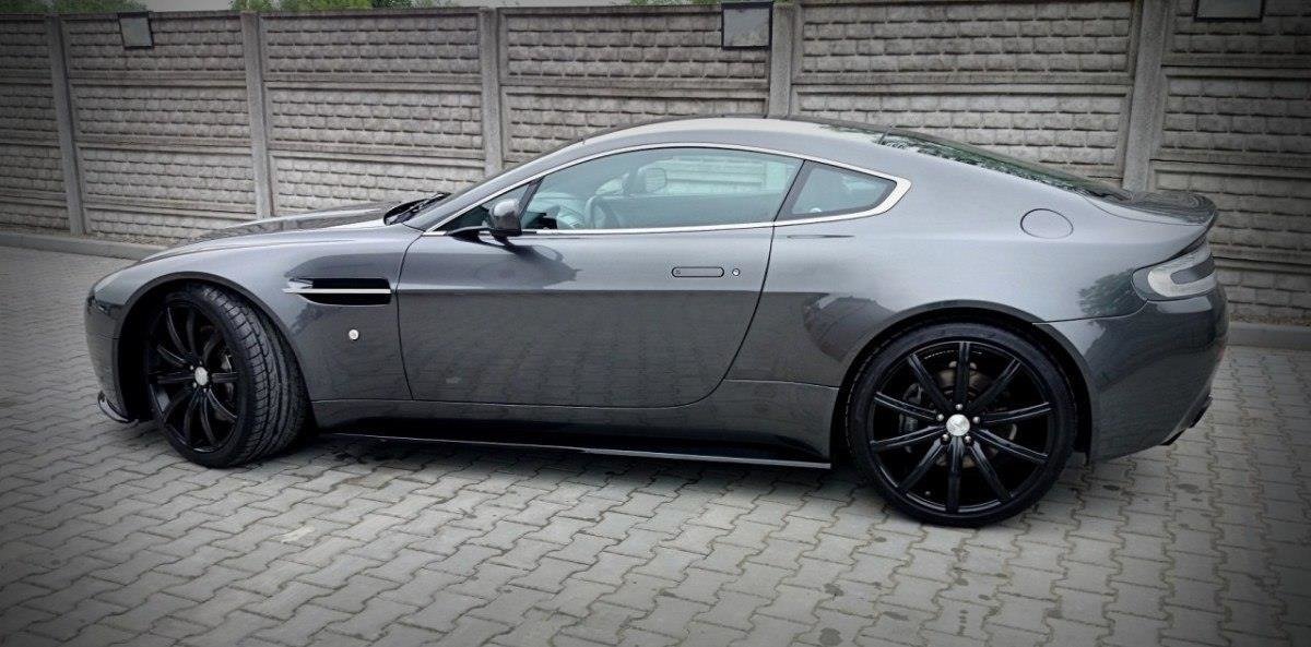 Side Skirts Aston Martin V8 VANTAGE