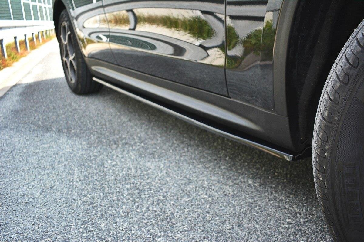 Side skirts diffusers alfa romeo stelvio