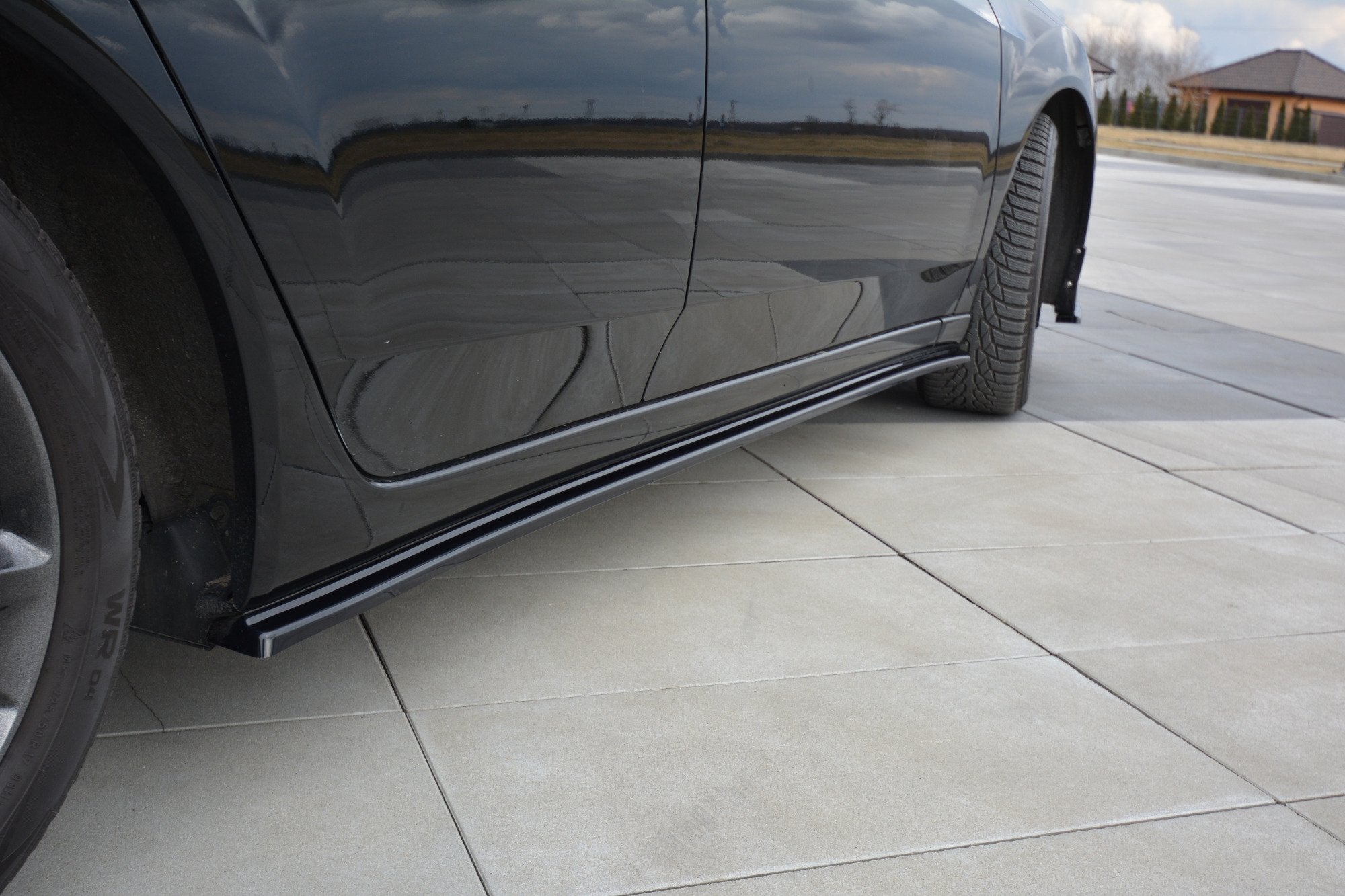 Side skirts diffusers honda accord mk8. (cu-series) preface sedan
