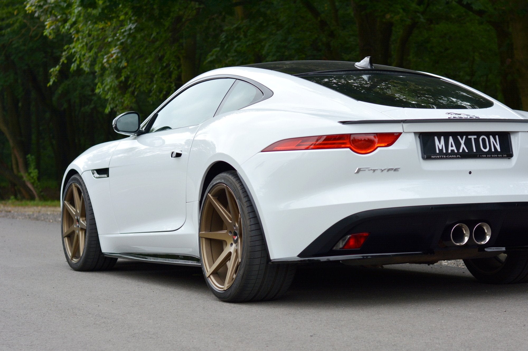 Sivuhameet hajottimet Jaguar F-tyyppi