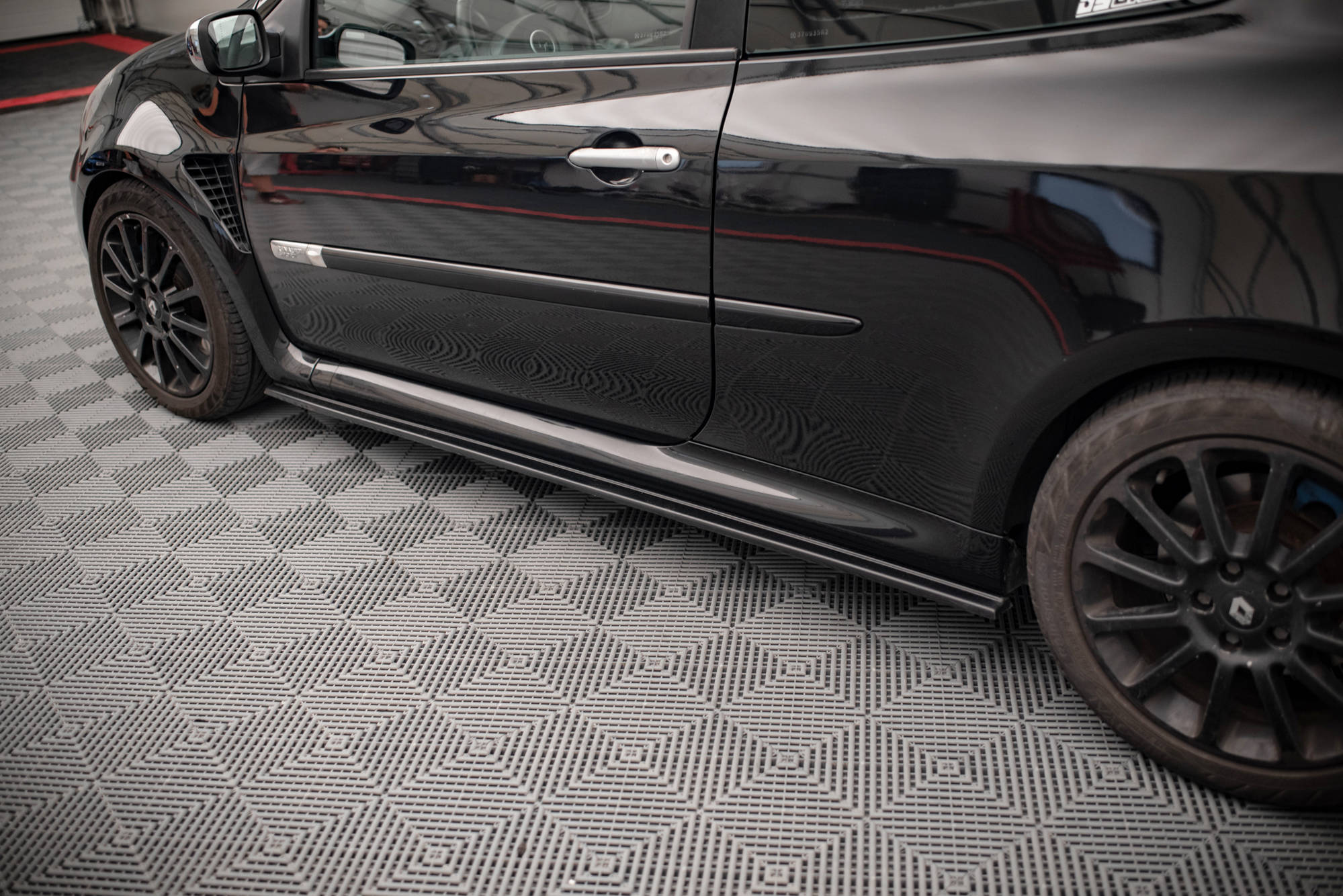 Side skirts diffusers renault clio mk3 rs