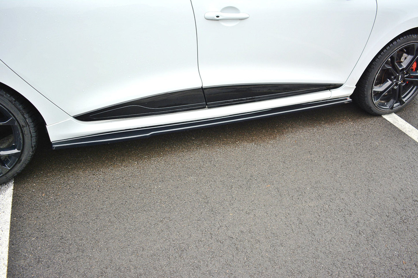 Side skirts diffusers renault clio mk4 rs