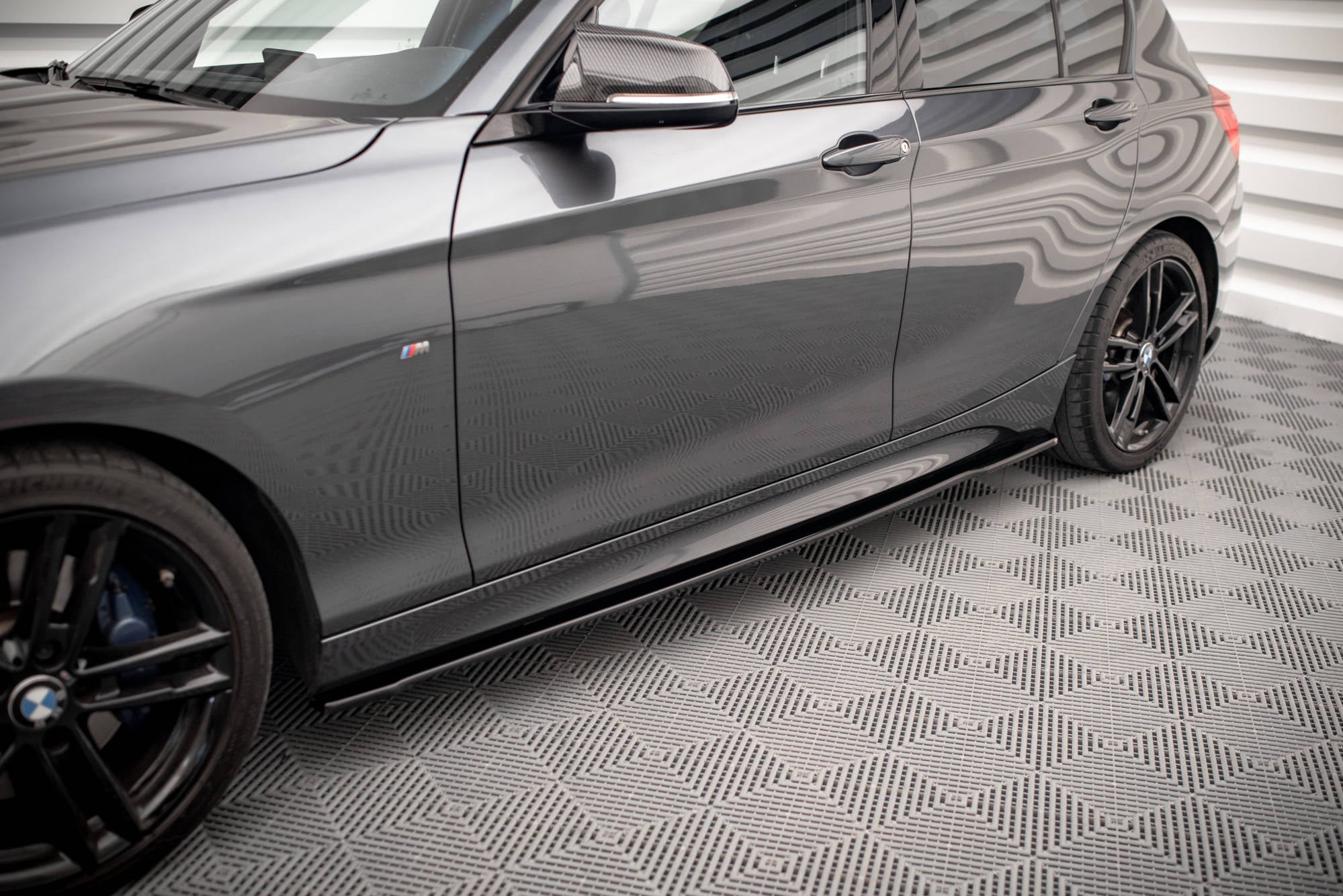 Side Skirts Diffusers v.2 BMW 1 F20 M135I / M140I / M-Pack