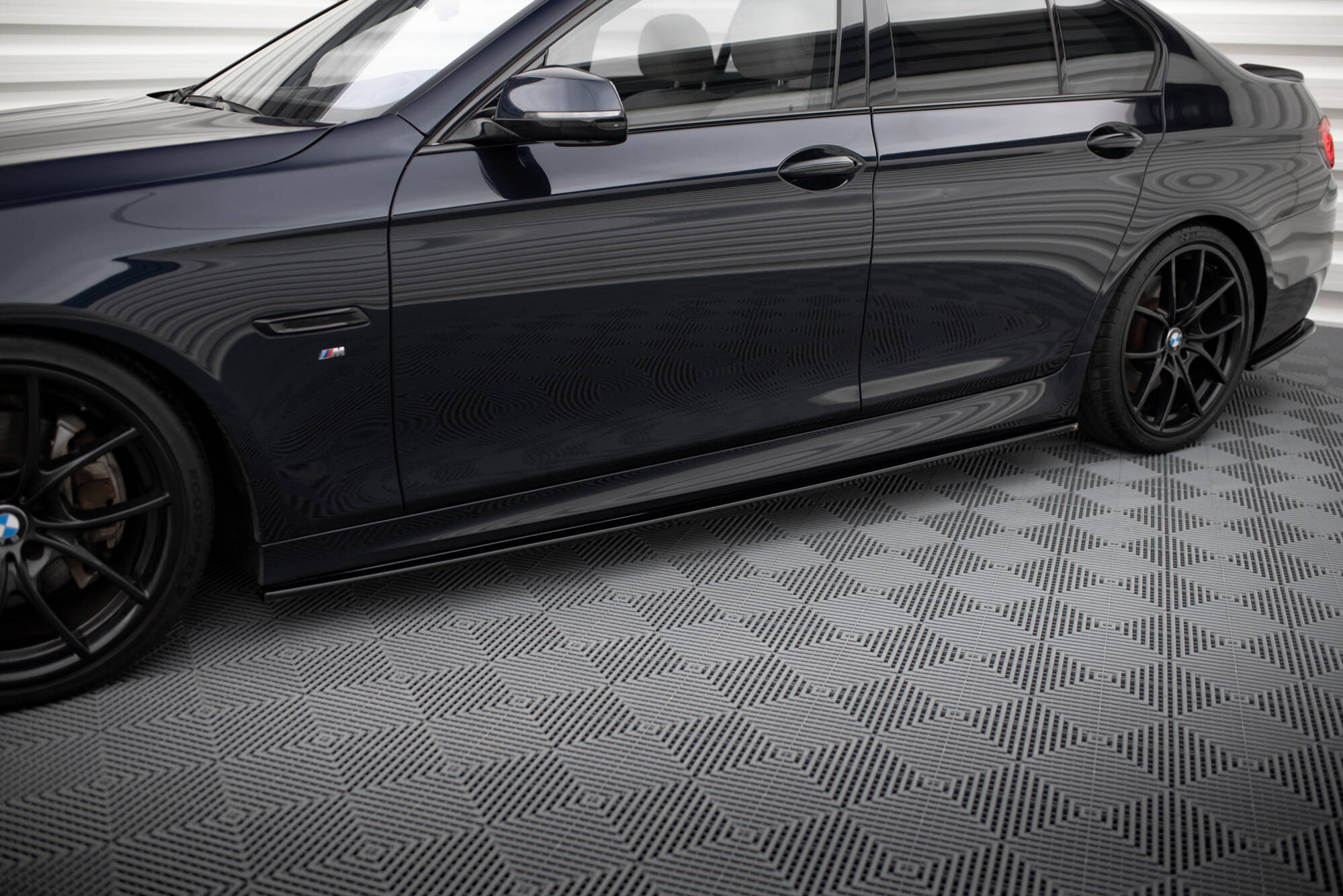 Side skirts diffusers for bmw 5 f10/ f11 m-power/ m-pack