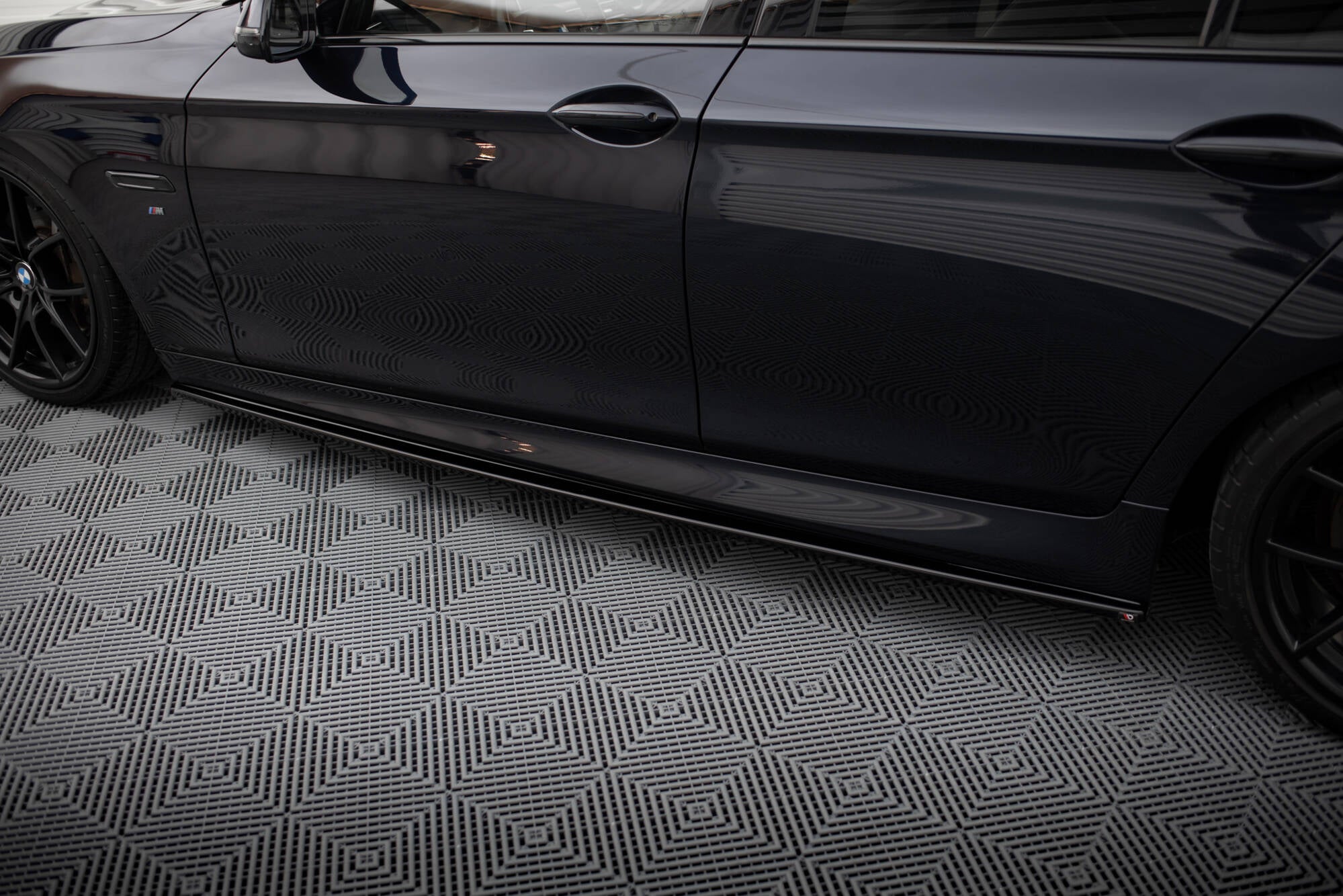 Side skirts diffusers for bmw 5 f10/ f11 m-power/ m-pack