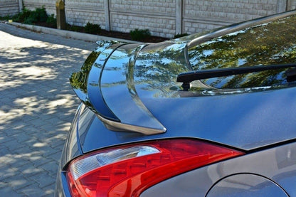 Spoiler cap nissan 370z
