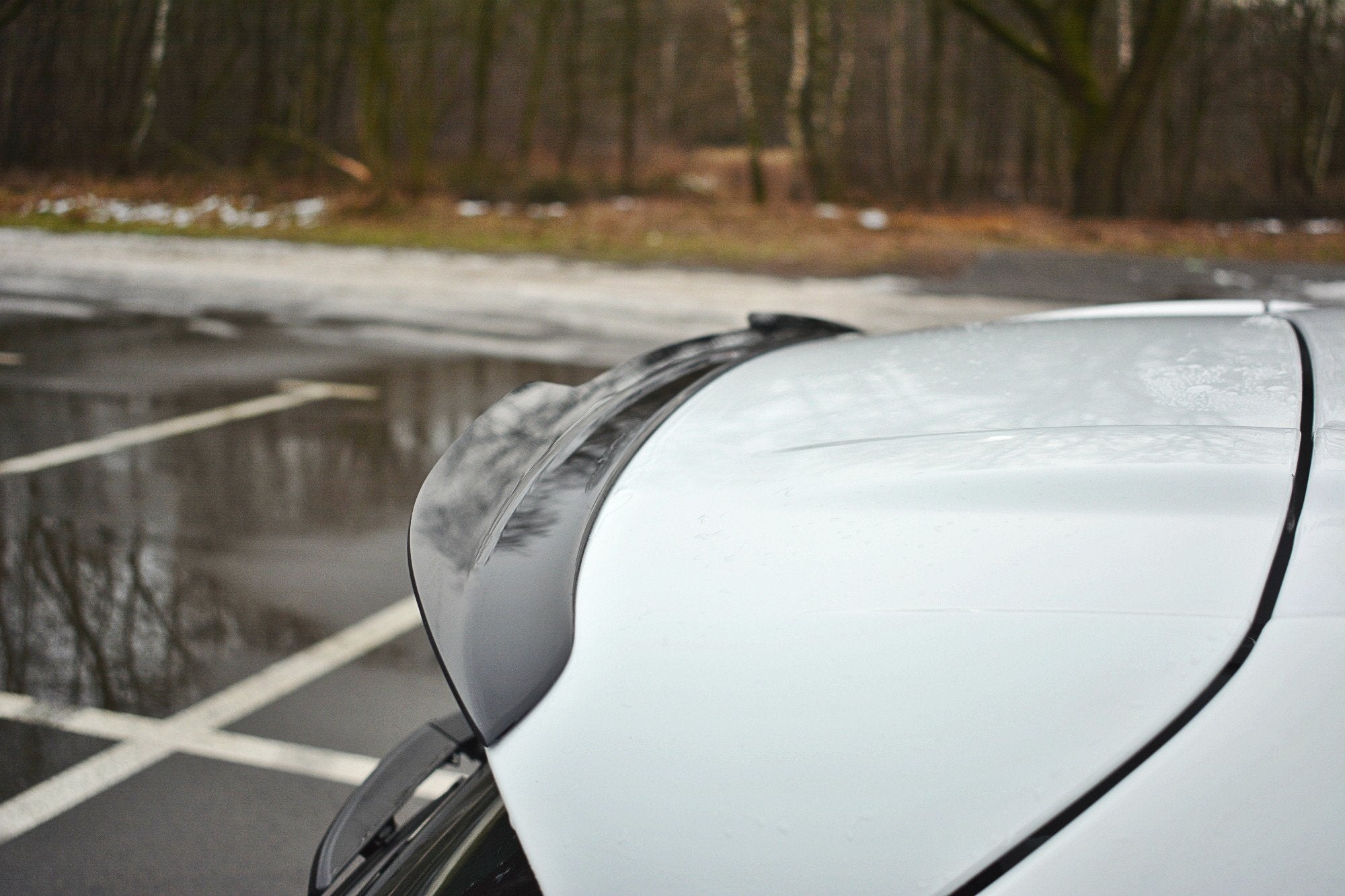 Spoiler cap renault clio mk4 rs