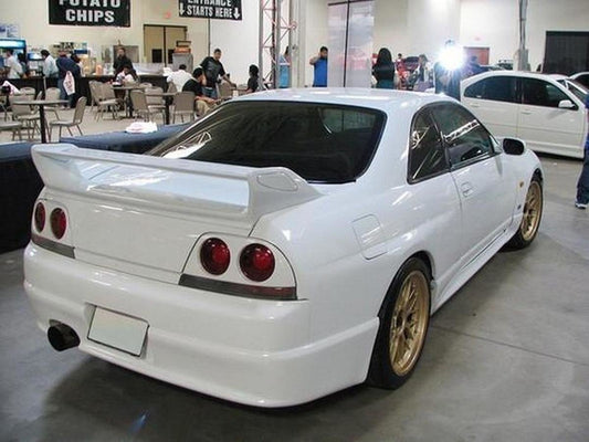 Spoiler nissan skyline r33