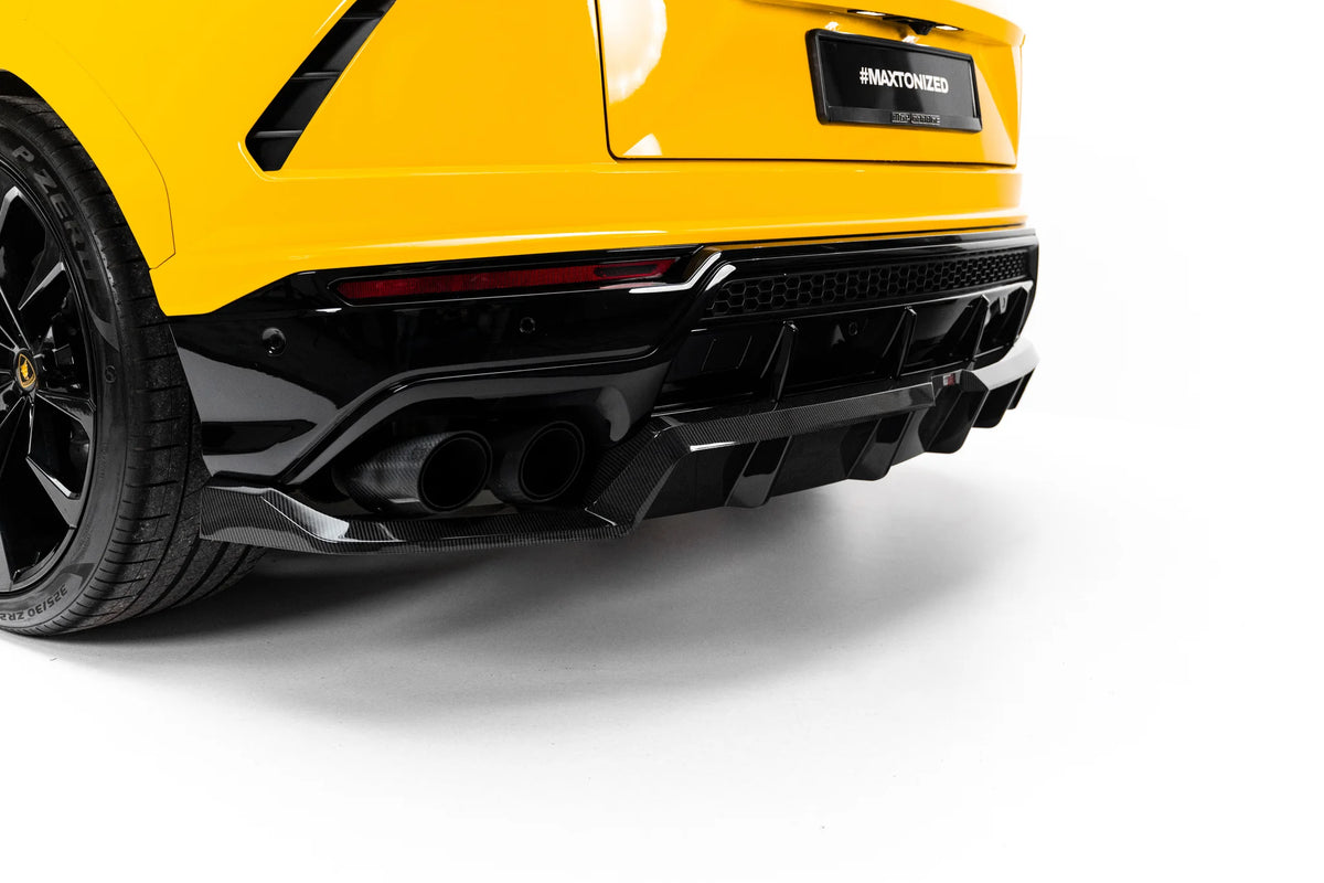 Set of prepreg carbon fiber splitters suitable for lamborghini urus mk1