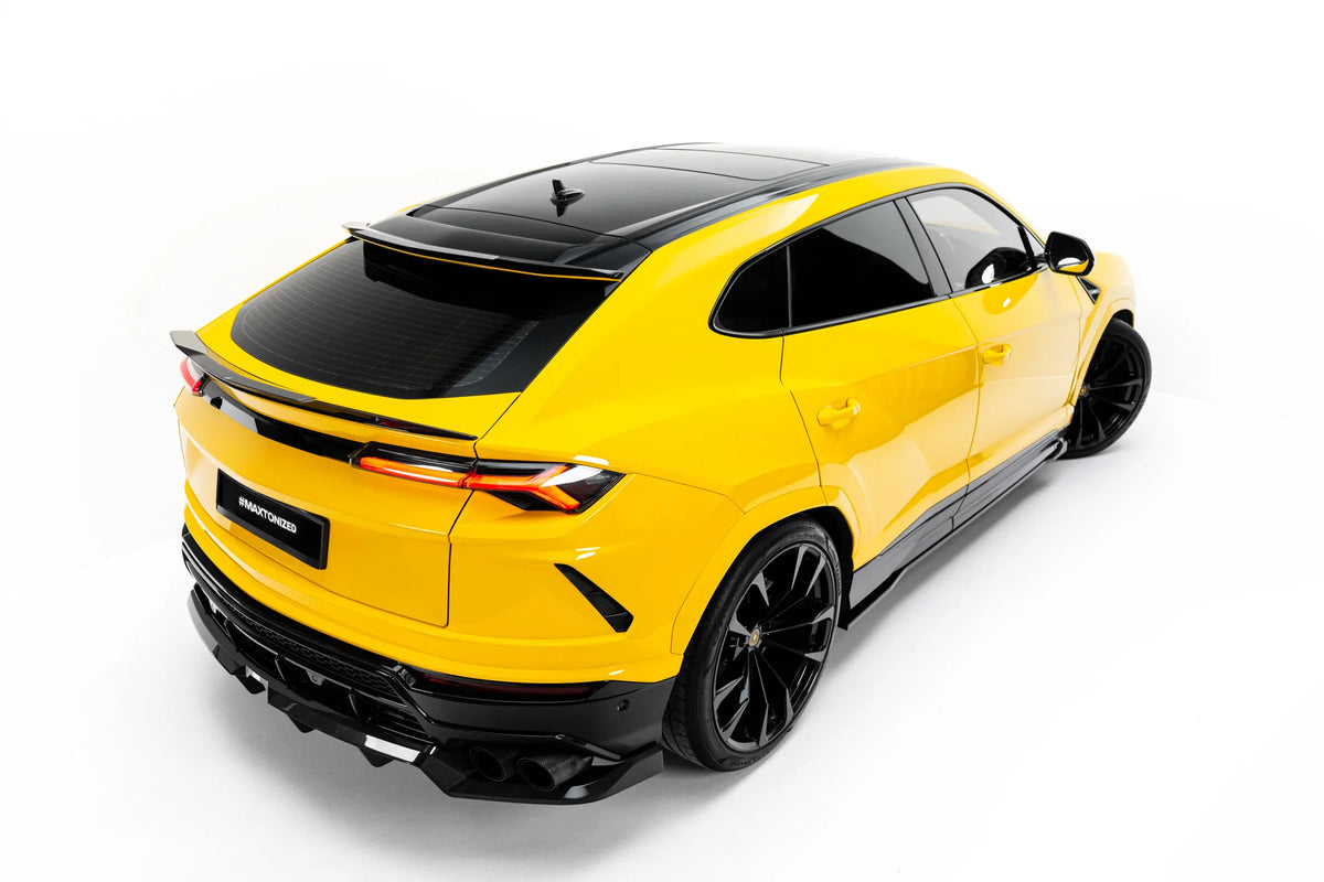 Set of prepreg carbon fiber splitters suitable for lamborghini urus mk1