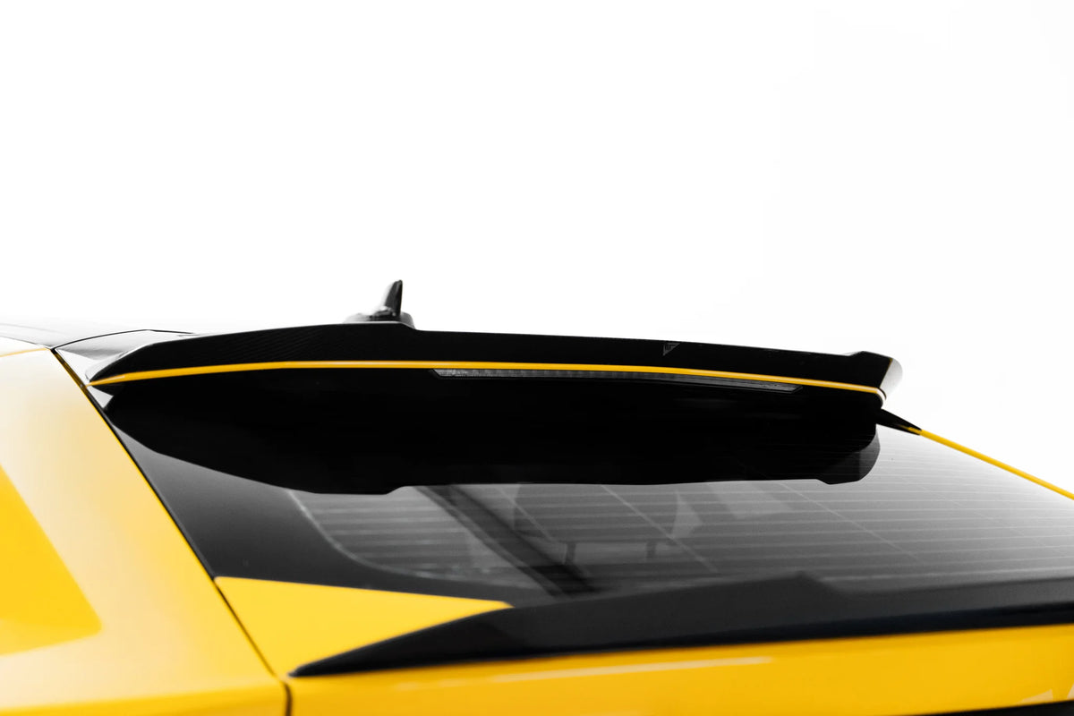Set of prepreg carbon fiber splitters suitable for lamborghini urus mk1