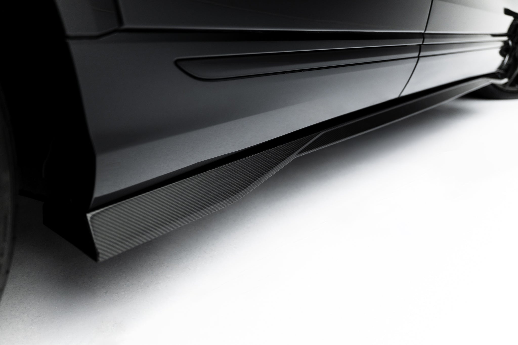 Set of prepreg carbon splitters audi q8 s-line mk1 facelift