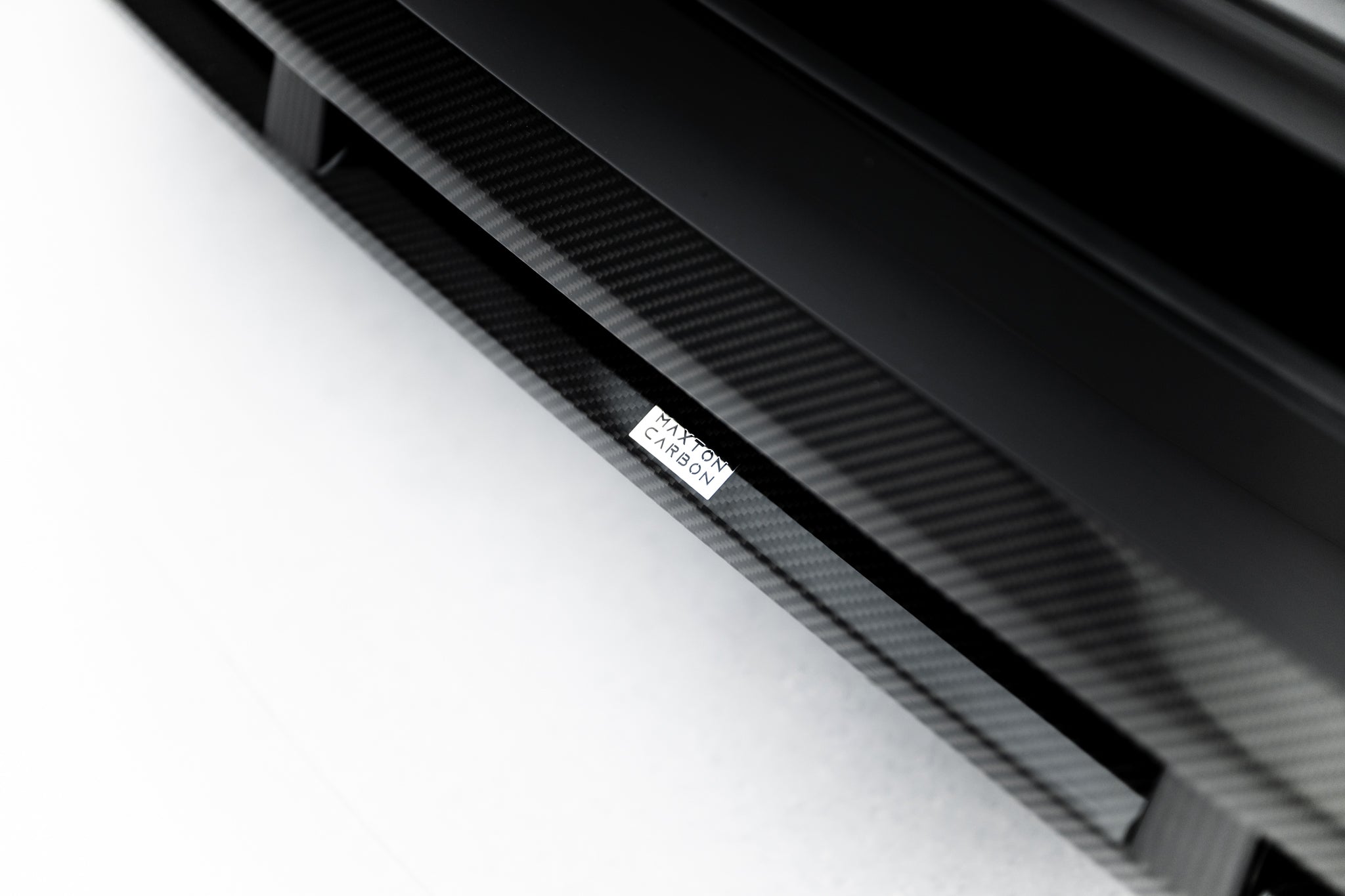 Set of prepreg carbon splitters audi q8 s-line mk1 facelift