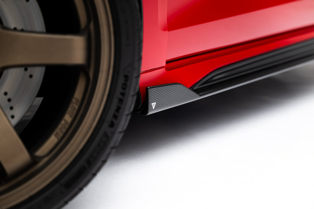 Sæt med prepreg carbon splittere til Audi RS3 sedan 8y facelift